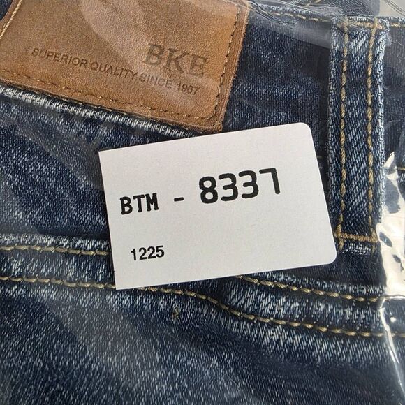 BKE Billie High Rise Cropped Straight Jeans 28x28 - Picture 9 of 9